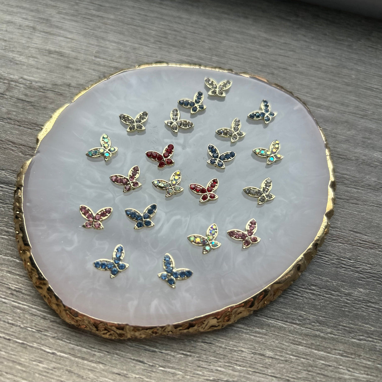 COLOR MIX BUTTERFLY CHARM - BAG OF 20 PCS