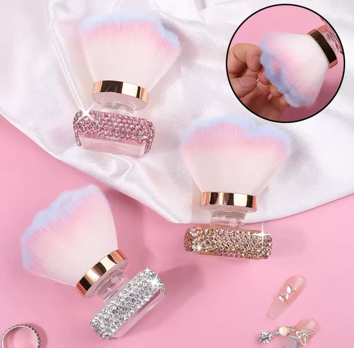 NAIL DUST BRUSH | SQUARE DIAMOND