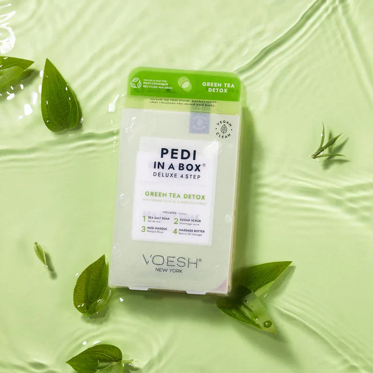 VOESH | PEDI IN A BOX | 4 STEP - GREEN TEA DETOX